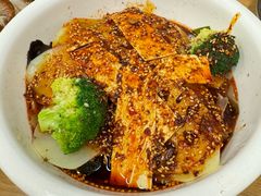钵钵鸡-艺味深尝(云锦路店)