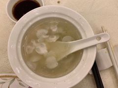 乌鱼蛋汤-梅龙镇酒家(南京西路总店)