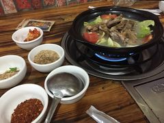 -阿婆情腊排骨火锅(金虹路店)