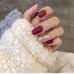 -Pink You美甲美睫纹绣定制中心