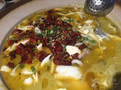酸菜无骨生态鲈鱼-锦江悦(印象城店)