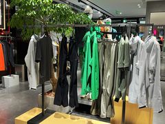 -ARC'TERYX始祖鸟(北京王府中环店)