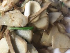-瑞丰园庭院餐厅·白族传统家常菜