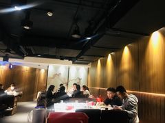 大堂-海底捞火锅鲜切牛肉主题店(长寿路店)