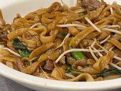 干炒牛河-粤·向群饭店(龙津东路总店)