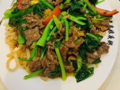牛肉炒粿条-长平老姿娘夜粥(平东一街店)