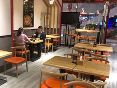 -极有家小鱼小鸡石锅煲(佳兆业店)