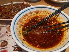 -蓉李记成都名小吃(武汉经开万达店)