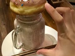 草莓奶昔-Liberty Brewing Co·曼哈顿餐吧
