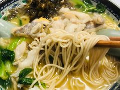 -明呈黄鱼面馆(斜土路店)