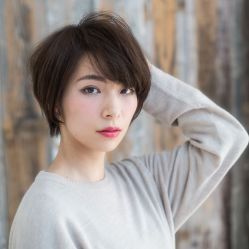 -MYYF SALON烫发染发