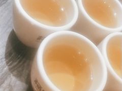 -杨肥肠火锅大排档(火车站花园店)