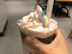 -瑞幸咖啡(杭州绿地中央店)