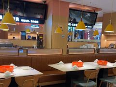 -小鱼小牛(世欧广场店)