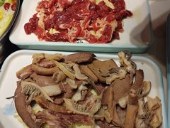 -乡土黄·鲜牛肉火锅·小龙虾(兴业街店)