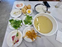 -蒙自过桥米线馆(富仁坊店)