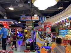 -爱玩嘉年华(龙湖源著天街店)