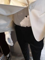 -优刻西服西装定制(金轮国际广场店)