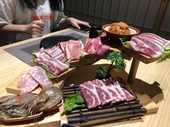 -久居·炭火烤肉(景辰大厦店)