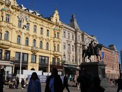 -耶拉契奇总督广场