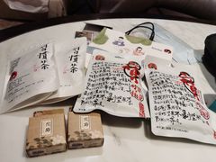 -茶颜悦色(金茂览秀城LG层外街店)