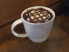 大杯巧克力榛果风味玛奇朵-星巴克(红房子店)