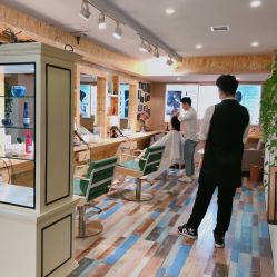 -构想时尚发型会所