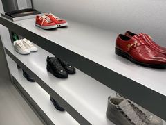 -BALENCIAGA(比斯特苏州购物村店)