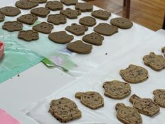 -三只小羊蛋糕DIY烘焙·拼豆·银饰(光谷店)