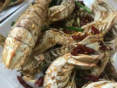 -覃记海鲜美食餐厅