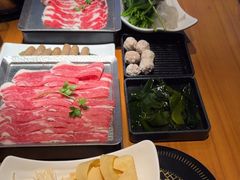 -呷哺呷哺(松北万象汇店)