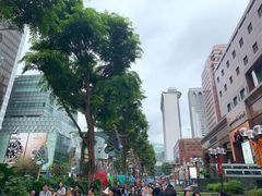 -詹爷爷乌节路街头冰淇淋