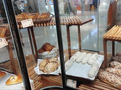-CARINO BAKERY&CAFE(人广来福士店)