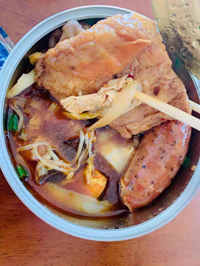 朱溪锡纸烤汁饭(文三路店)-"这家店装修风格还不错,比隔壁的鸡公煲