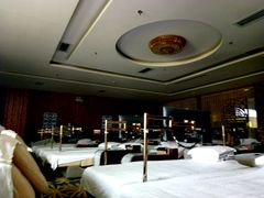 -红街养生休闲会所(红街商业广场店)