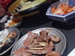 -山川小町·极番烧肉(新地假日广场店)