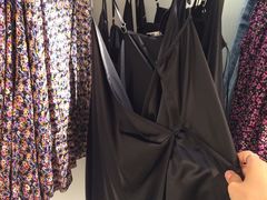 -ZARA(凯德乐峰广场店)
