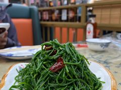 -壹阁胡羊焖饼(特色小吃街店)