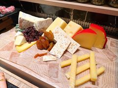-阿纳迪酒店·秘境西餐厅