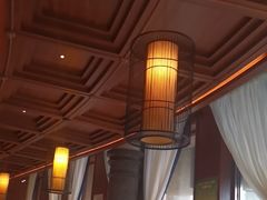 -八府香鸭·啫啫煲(华山路店)