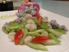 -双子楼大酒店(城开国际写字楼店)