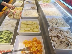 -运气牛自助酱大骨火锅(南京东路店)