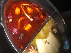 -湊湊火锅·茶憩(新中关购物中心店)