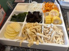 -一席地·本地鸡窝·杭帮鸡火锅(萧山银隆百货店)