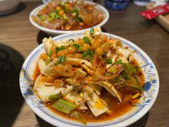 -肖四女乐山跷脚牛肉(滨江天街店)
