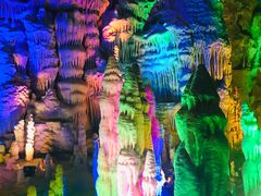 -泰安地下龙宫景区