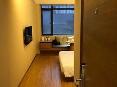 -全季酒店(上海徐家汇肇嘉浜路店)