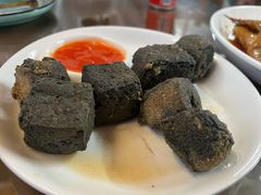 -芦茨金富饭庄·25年老字号·专做稻草鸡