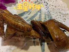 -崖口红树林海鲜餐厅