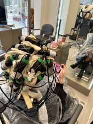 -摩登时代美发沙龙